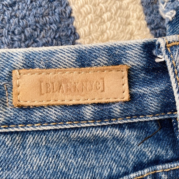 π BLANK NYC THE MADISON DISTRESSED CUT OUT HIGH RISE CROPPED JEANS! - Picture 13 of 14